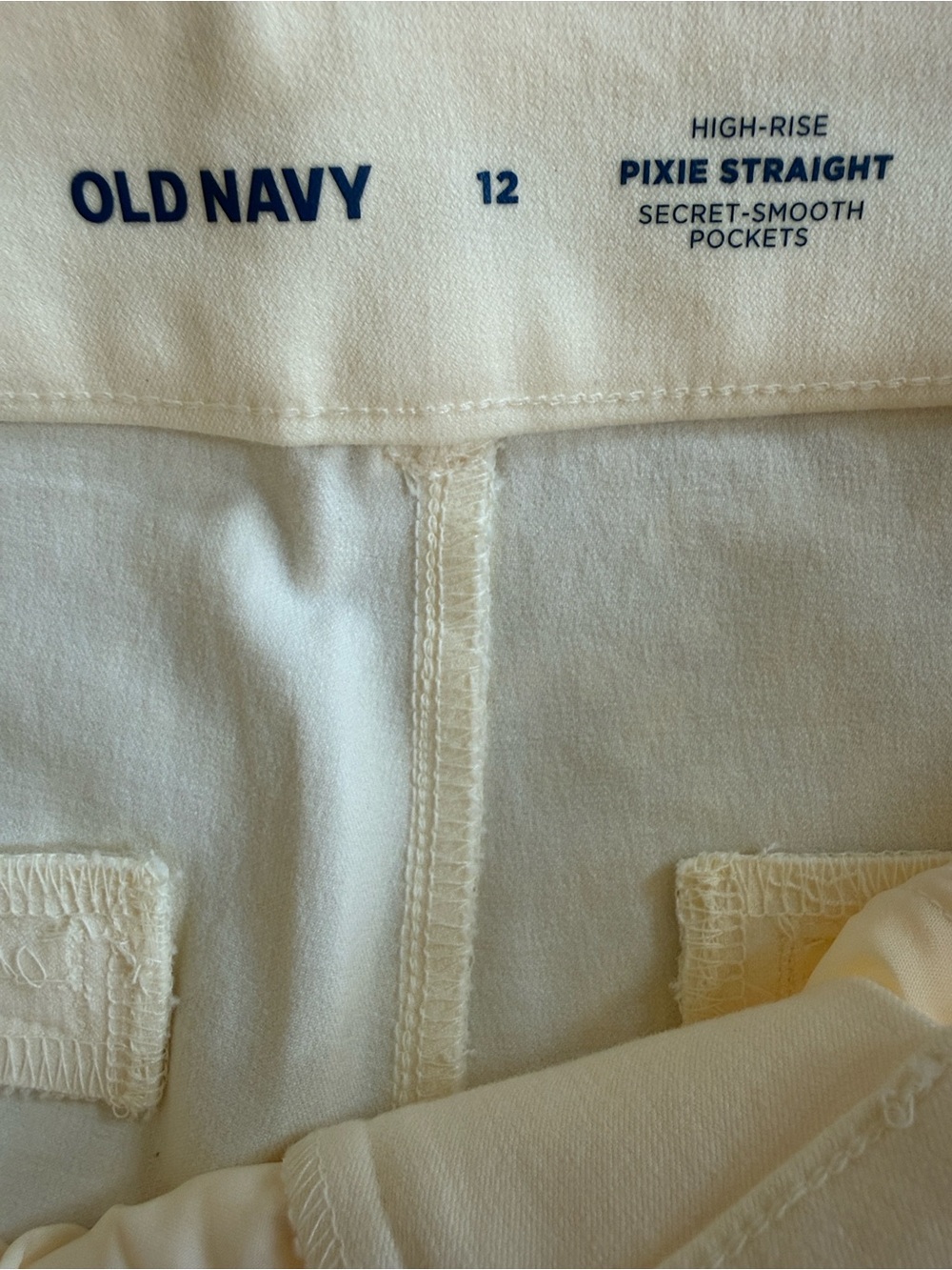 Old Navy NWOT  High-Rise Pixie Straight Ankle Pants Pale Yellow 12 - Picture 8 of 8